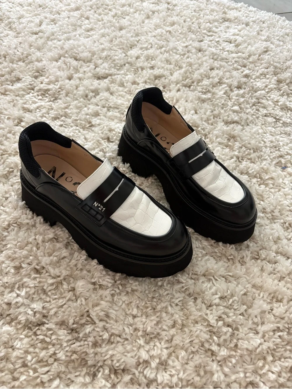 N°21 Black & White Croc Embossed Leather Chunky Platform Loafers 39